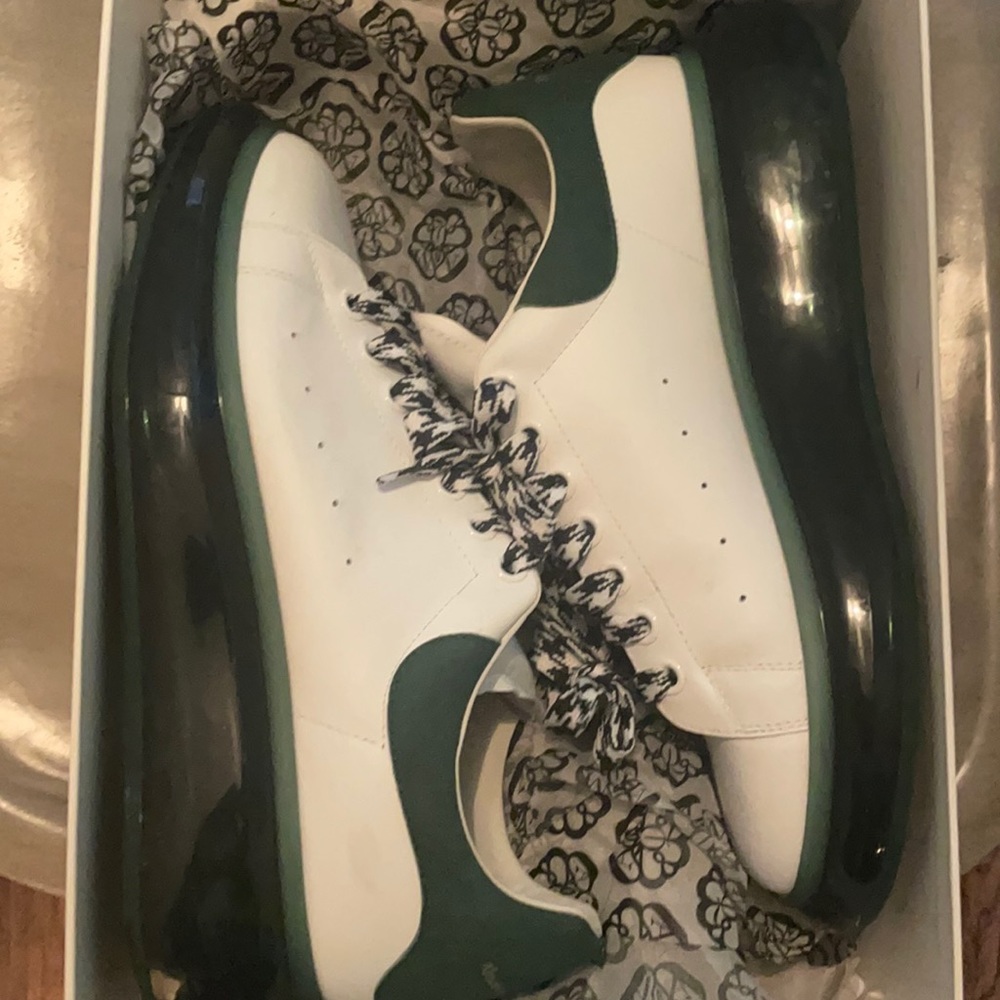 Alexander McQueen sneaker